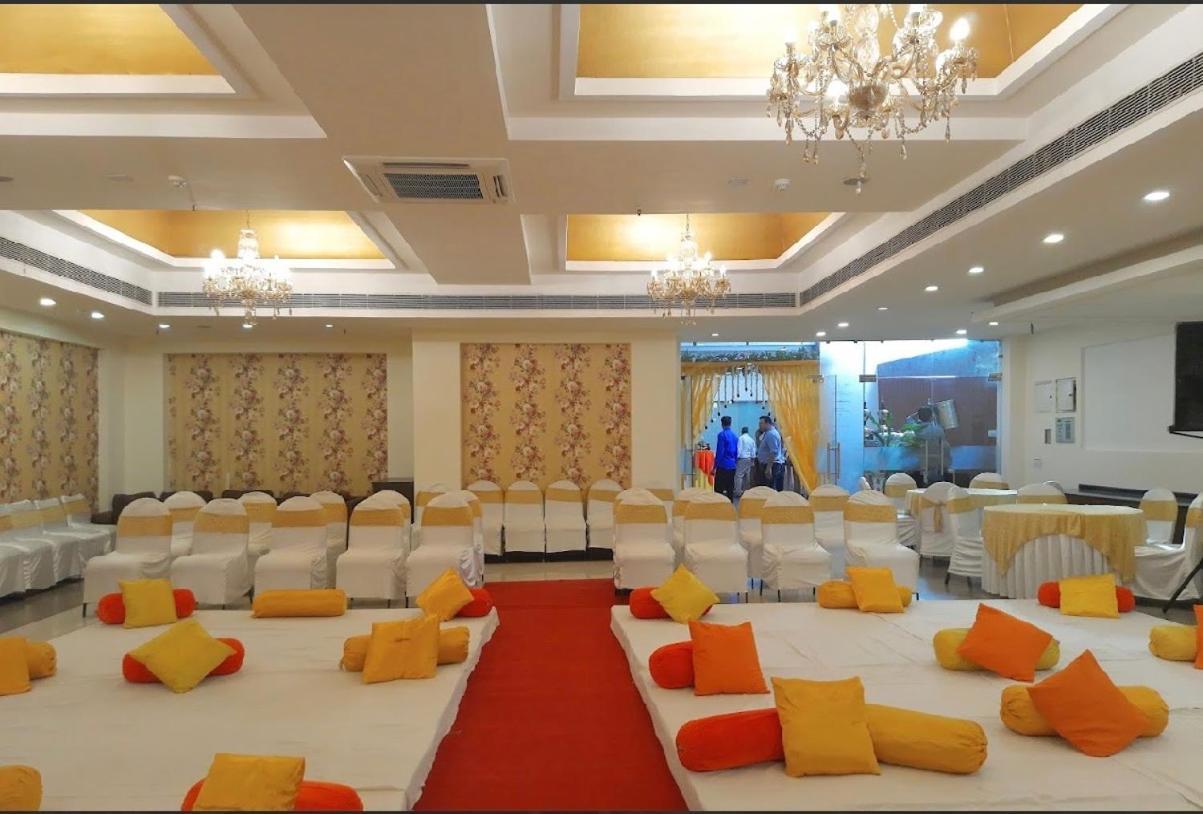 Madhuban Hotel , New Delhi Exteriör bild